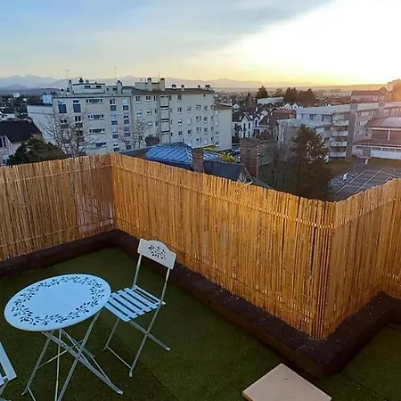 Le Belvedere Dernier Etage Avec Terrasse Wifi Fibre アパート