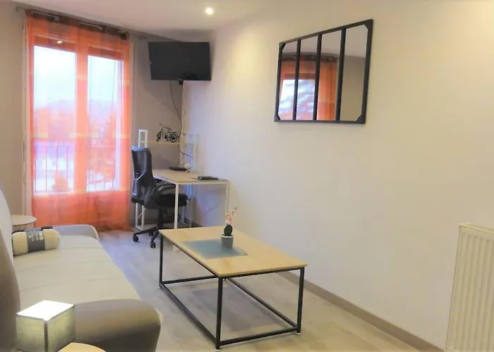 Апартаменты Le Belvedere Dernier Etage Avec Terrasse Wifi Fibre *